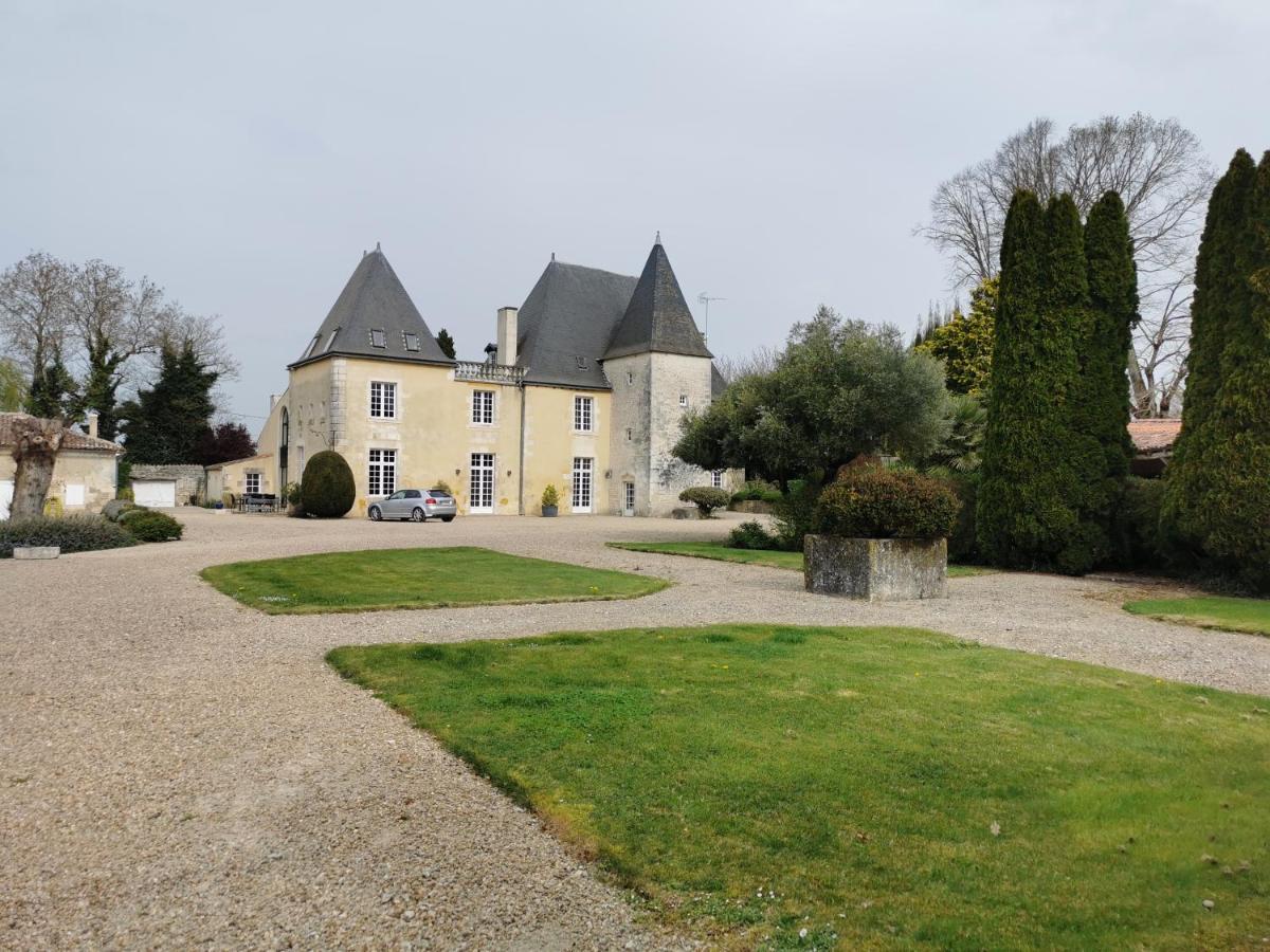 Chateau De La Vallade Saint-Porchaire Dış mekan fotoğraf