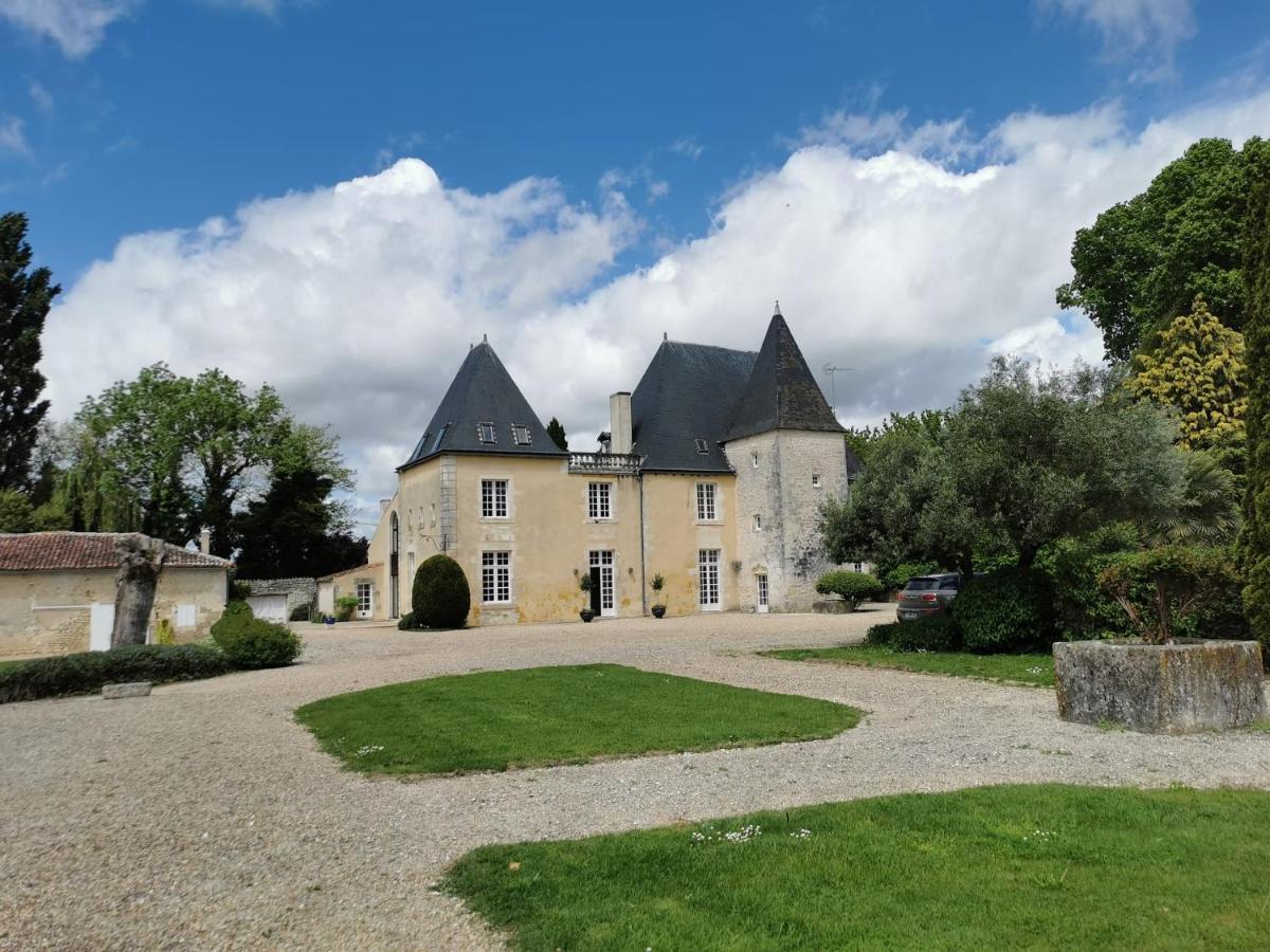 Chateau De La Vallade Saint-Porchaire Dış mekan fotoğraf